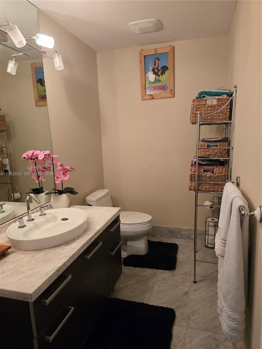 Photo of 244 Biscayne Boulevard 652 #652 listing for Sale