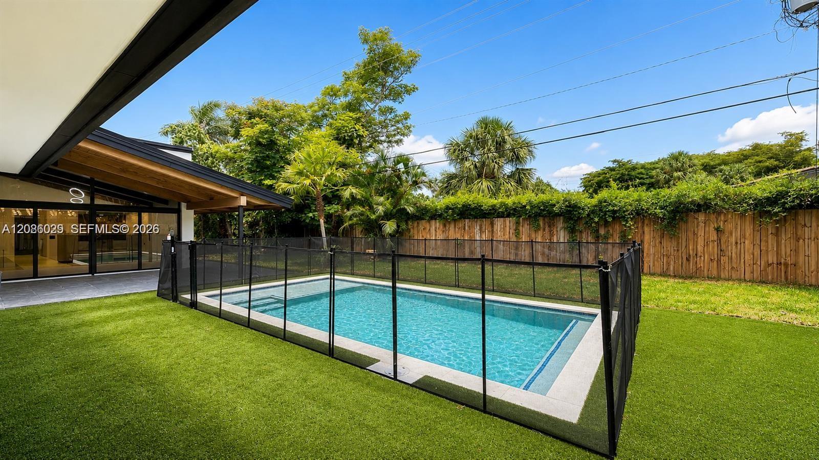 Photo of 2765 NE 35th Drive # listing for Sale