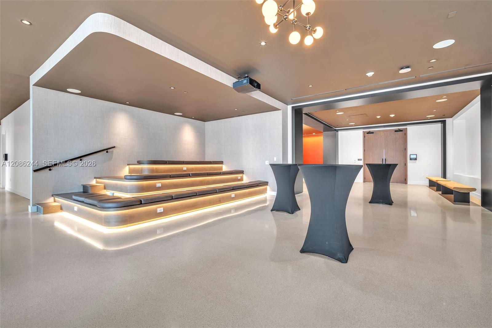 Photo of 159 NE 6th Street 2704 #2704 listing for Sale