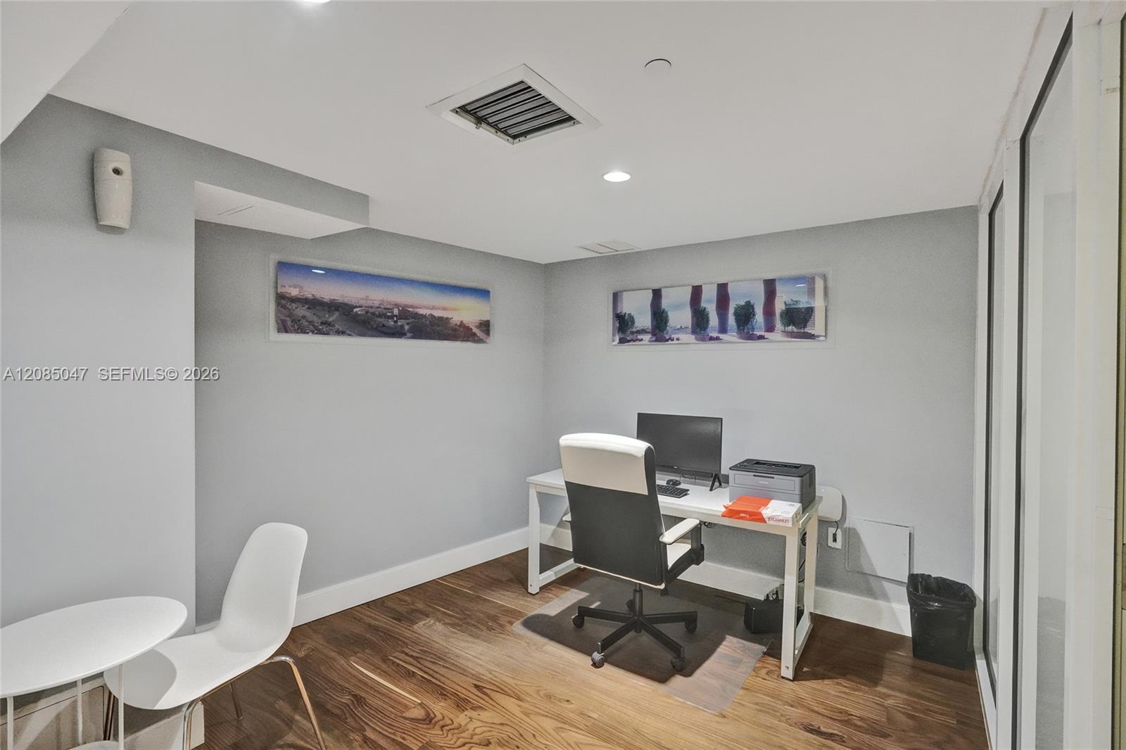 Photo of 50 Biscayne Boulevard 2801 #2801 listing for Sale
