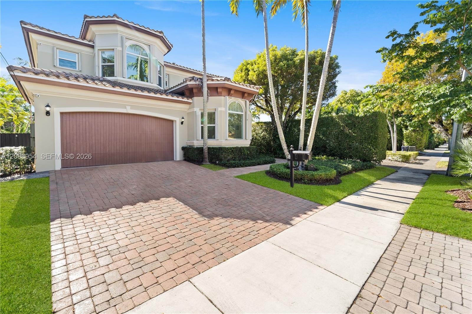 Photo of 1490 Cleveland Road # listing for Sale