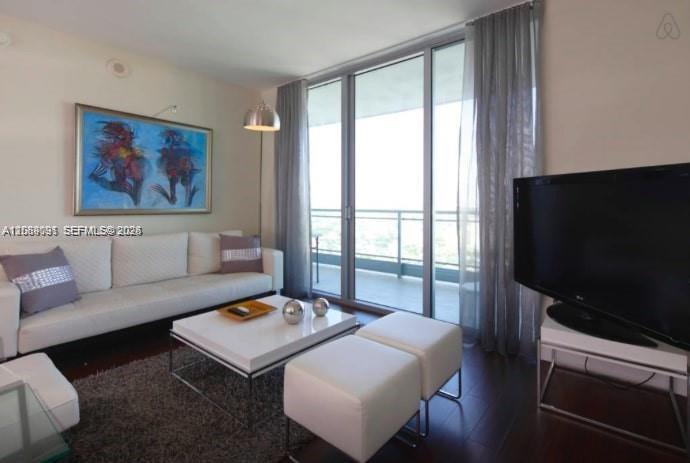 Photo of 90 SW 3rd Street 3807 #3807 listing for Sale