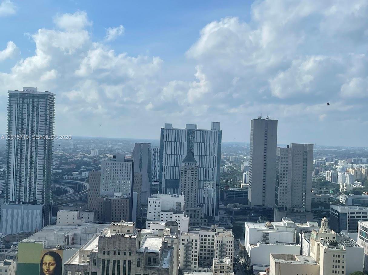 Photo of 50 Biscayne Boulevard 4105 #4105 listing for Sale