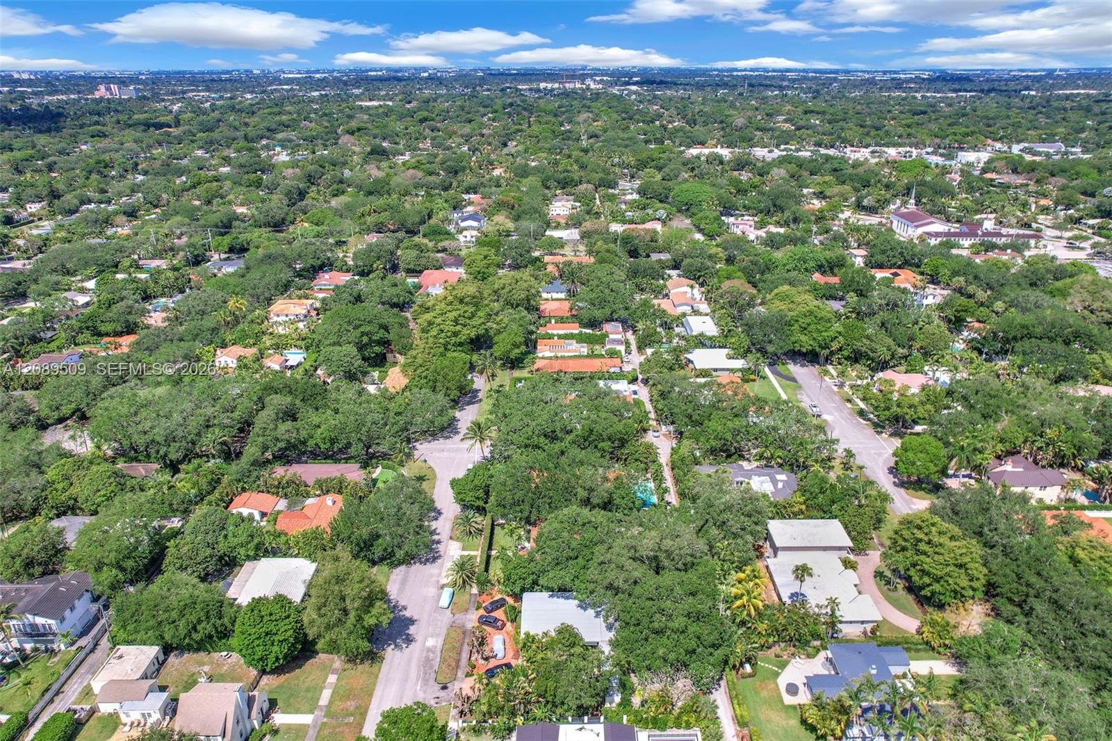 Photo of 9325 NE 5th Avenue # listing for Sale