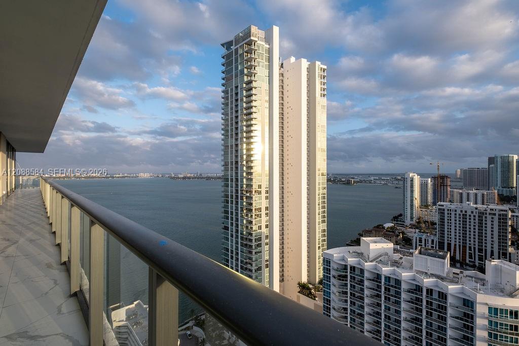 Photo of 480 NE 31 Street 3101 #3101 listing for Sale