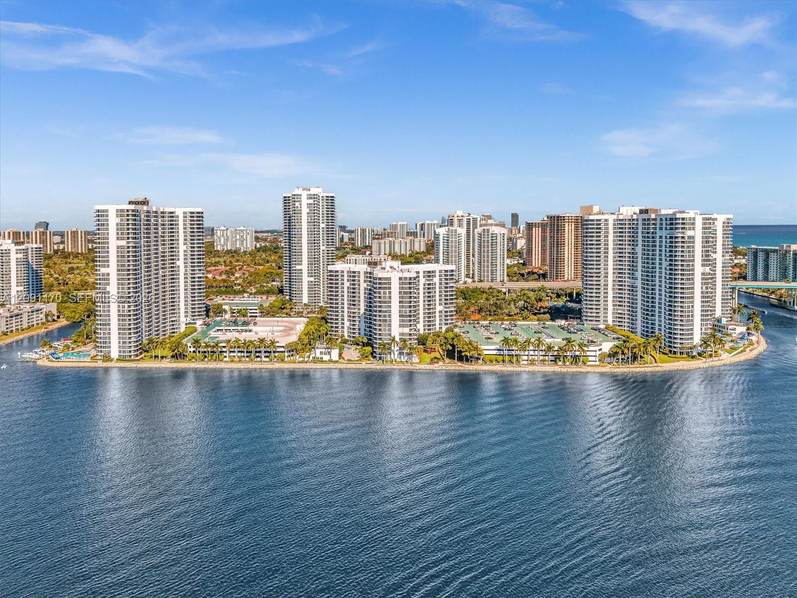 Photo of 3530 Mystic Pointe Drive 2002 #2002 listing for Sale