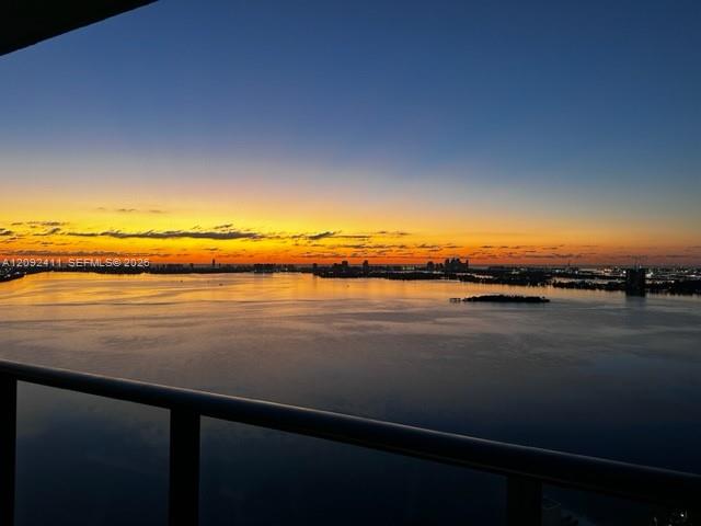 Photo of 650 NE 32 3302 #3302 listing for Sale