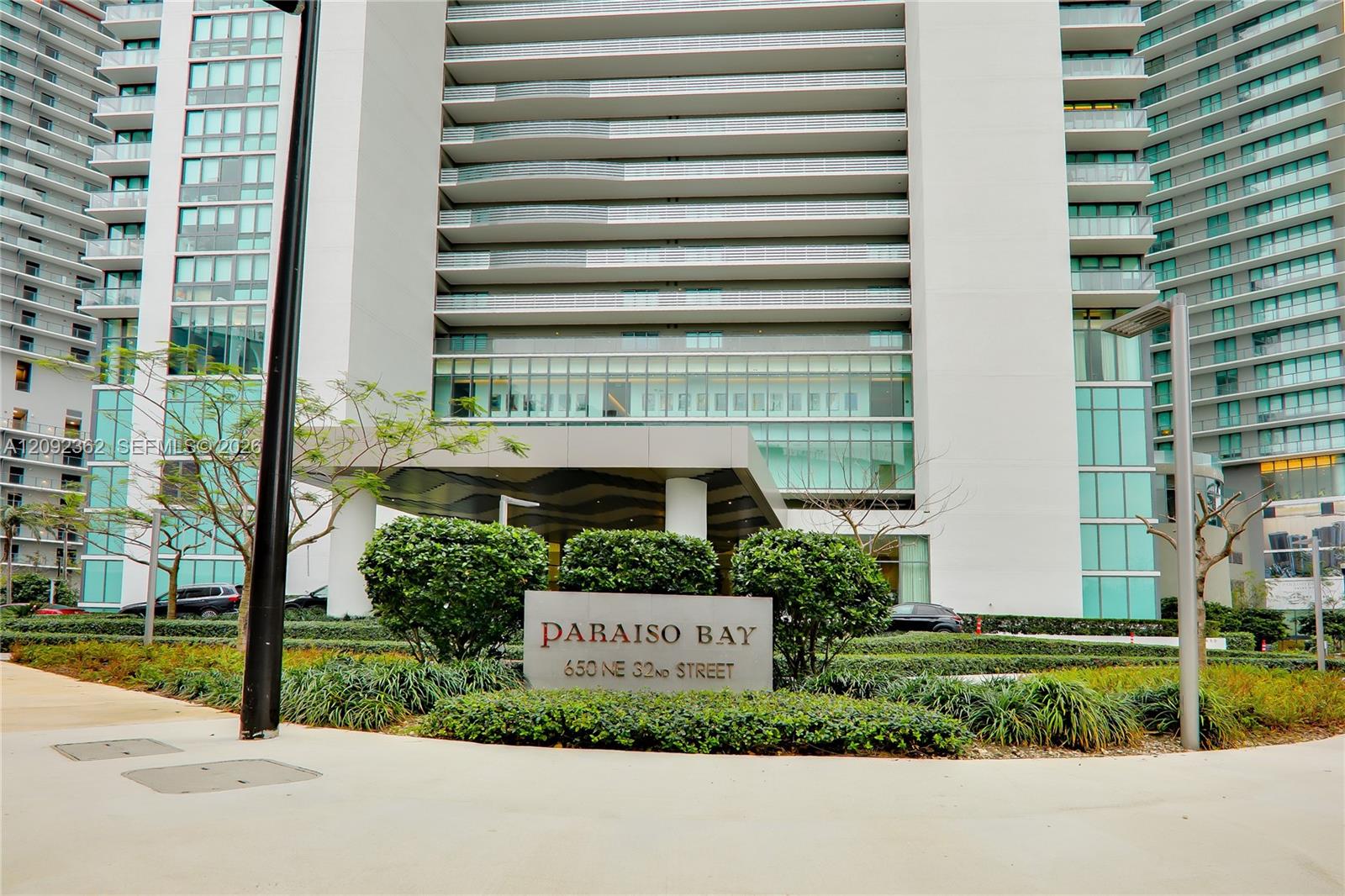 Photo of 650 NE 32nd Street 4105 #4105 listing for Sale