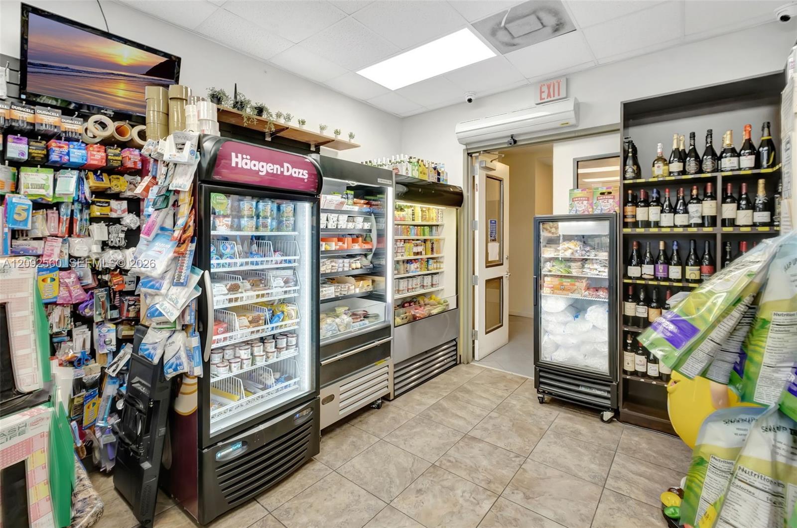 Photo of 1900 N Bayshore Drive 2717 #2717 listing for Sale