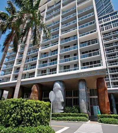 Photo of 485 Brickell Avenue 1809 #1809 listing for Sale