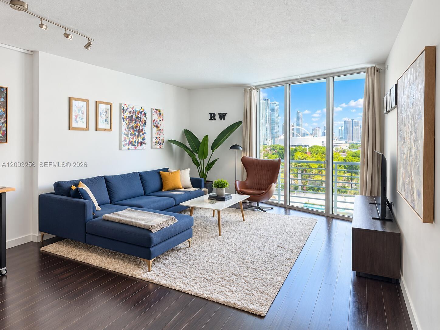 Photo of 325 S Biscayne Boulevard 1424 #1424 listing for Sale