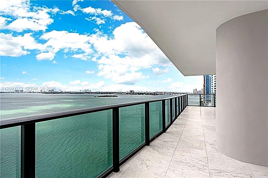 Photo of 3131 NE 7th Avenue 1901 #1901 listing for Sale