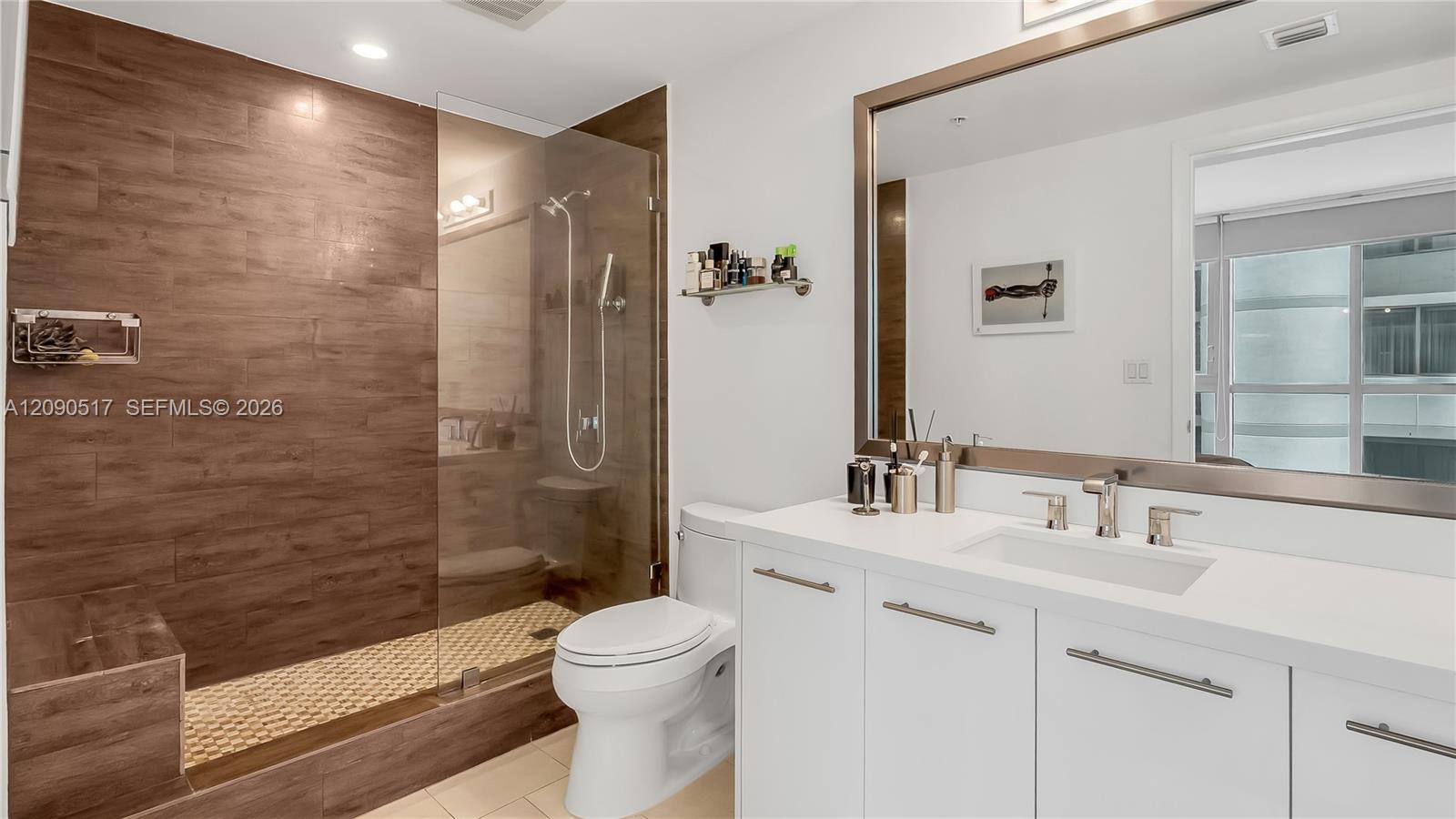 Photo of 90 SW 3rd Street 308 #308 listing for Sale