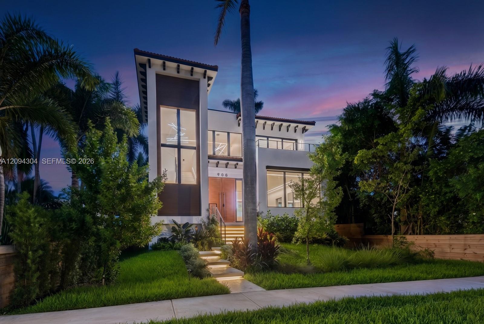 Photo of 908 Tyler Street # listing for Sale