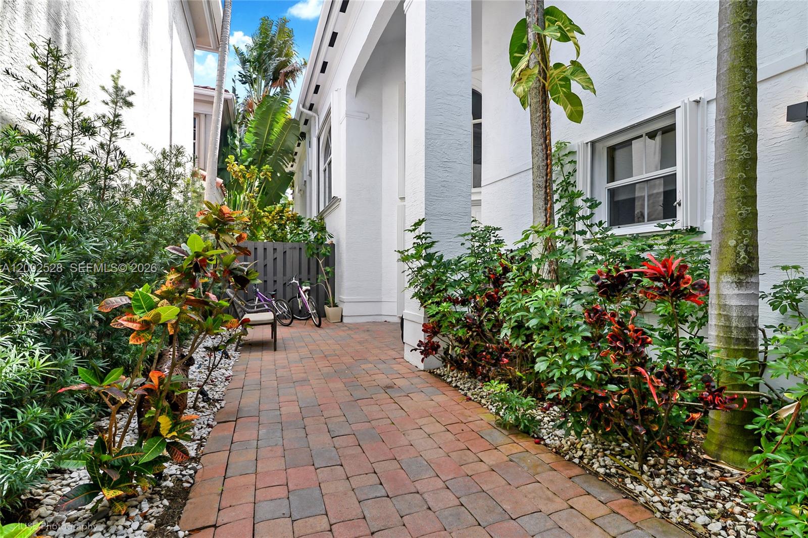 Photo of 19443 40th Court # listing for Sale