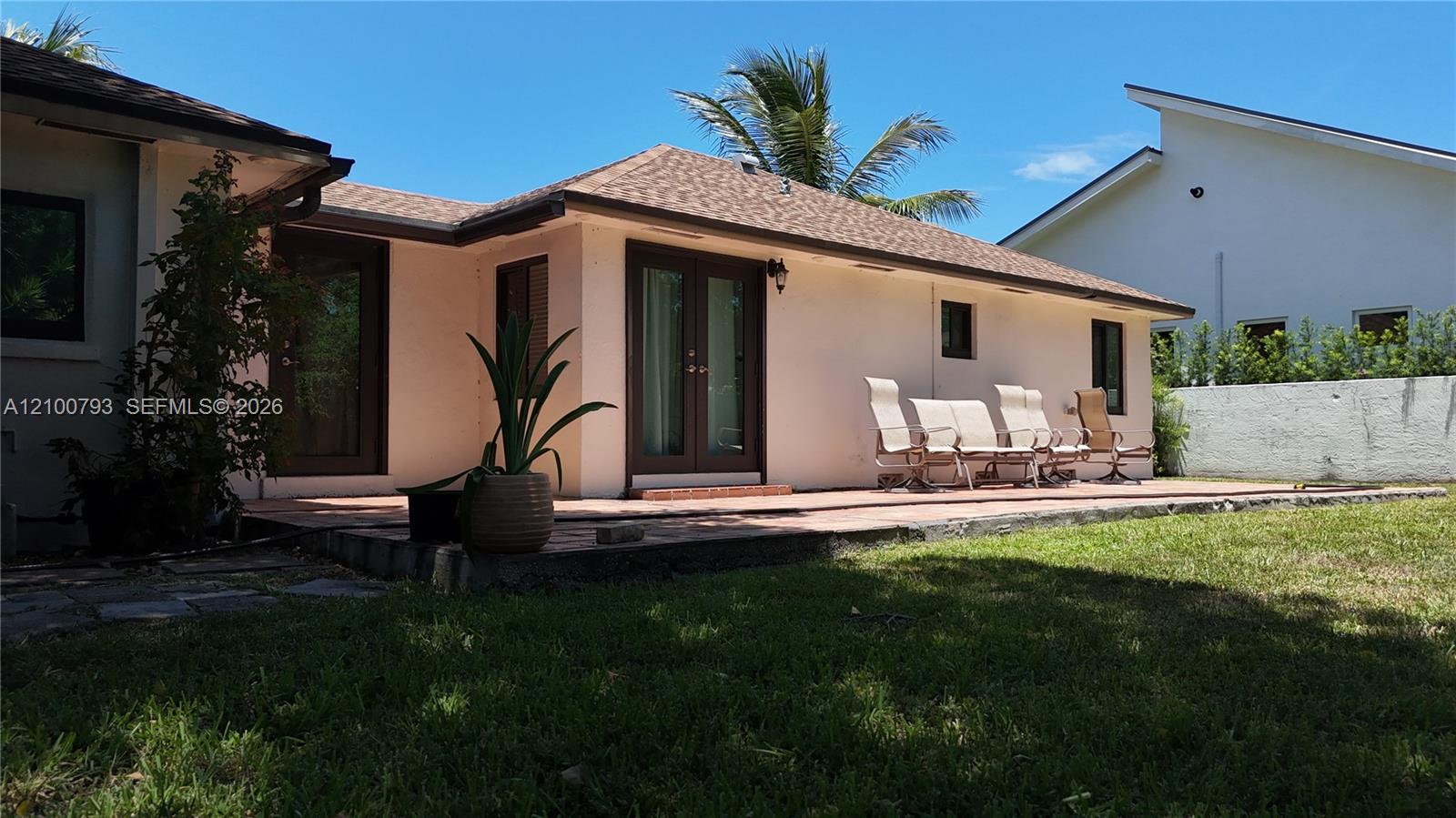 Photo of 3208 Beacon Street # listing for Sale
