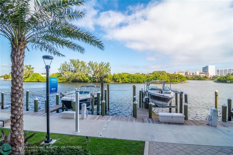 Unit 1103 in RIVA Condo Condominimum for Sale in Fort Lauderdale MLS F10211730