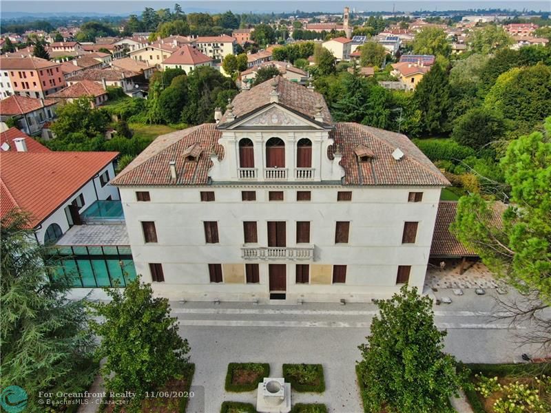 Villa Gritti