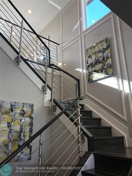 Upgraded staircase and railings