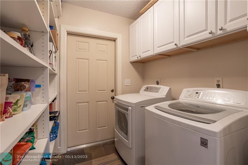 Large pantry + washer dryer off the kitchen