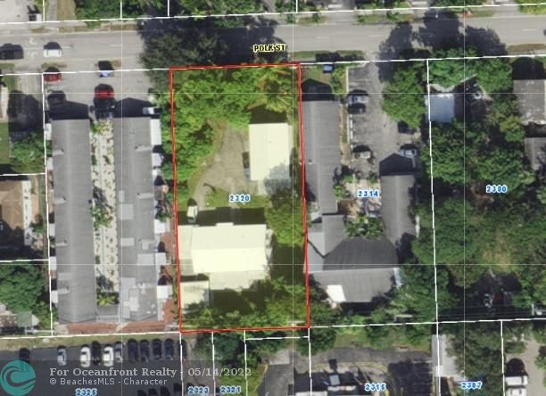 Large lot with good ingress and egress.