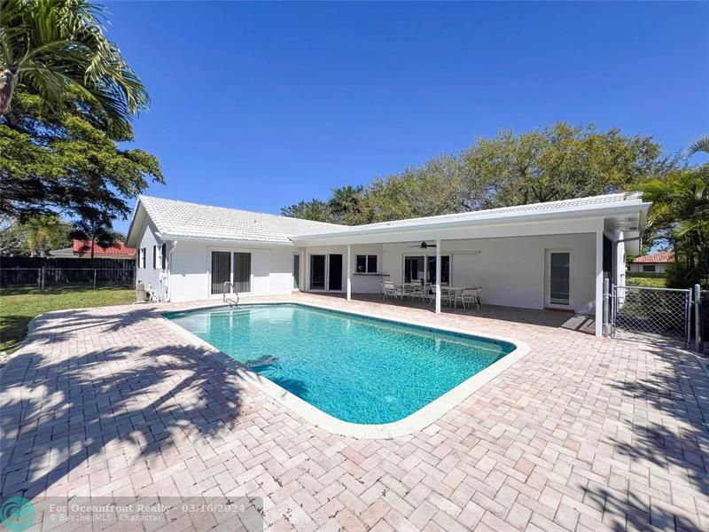 261 Tropical Way Home for Sale in Plantation MLS F10426410