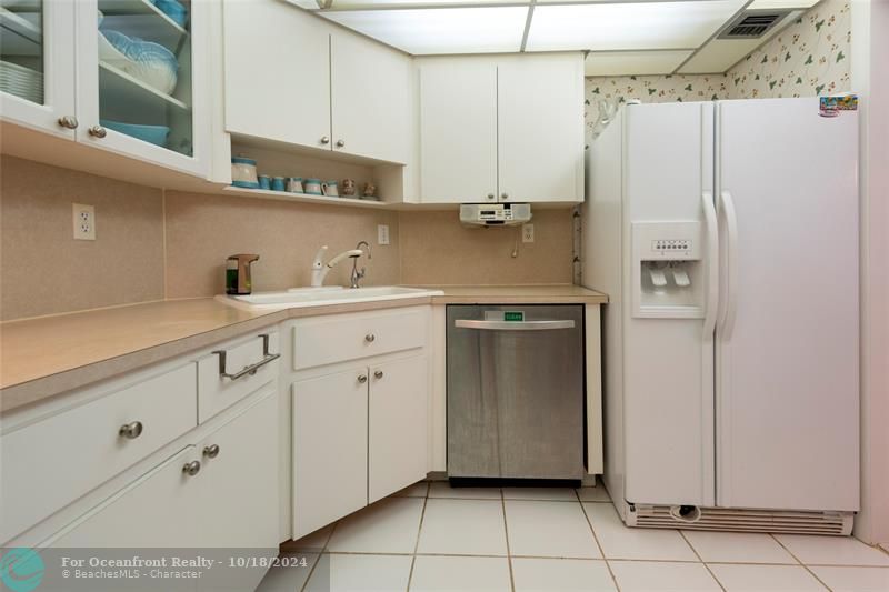 Unit 309 in Ocean Club Condominimum for Sale in Fort Lauderdale MLS