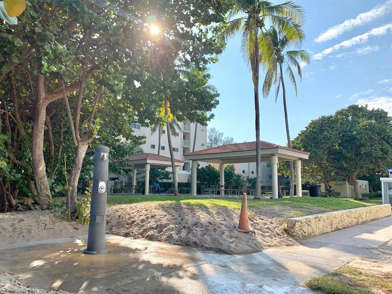 Photo of #F10514604 listing for Sale