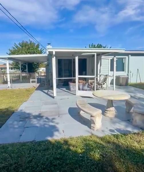 Photo of #F10519399 listing for Sale