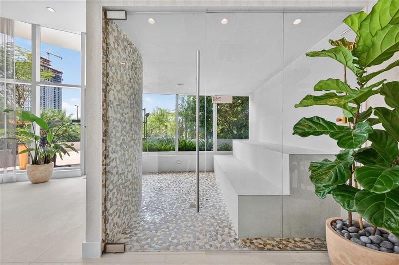 Photo of 700 24th Street #5202 listing for Sale