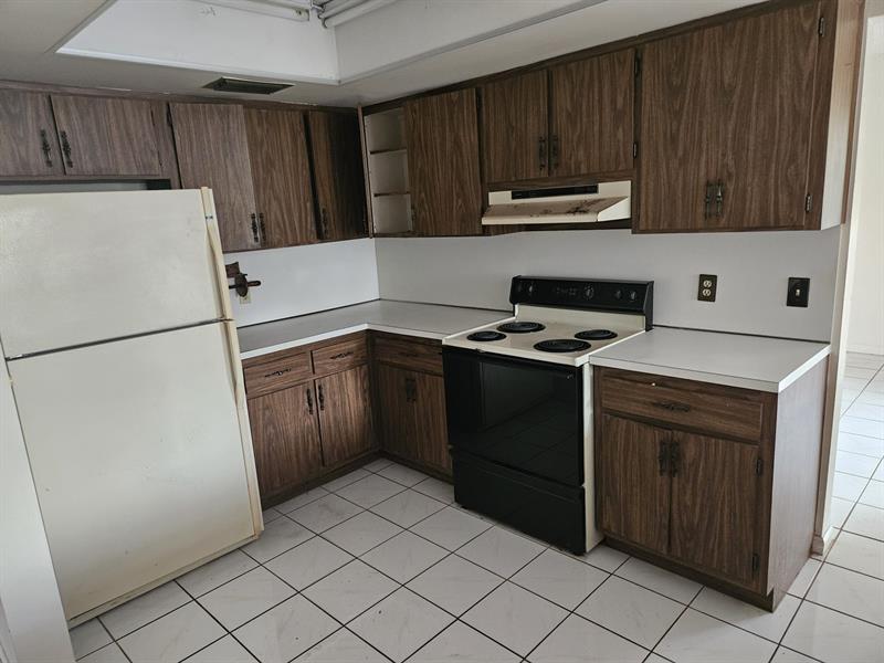 Photo of #F10524551 listing for Sale