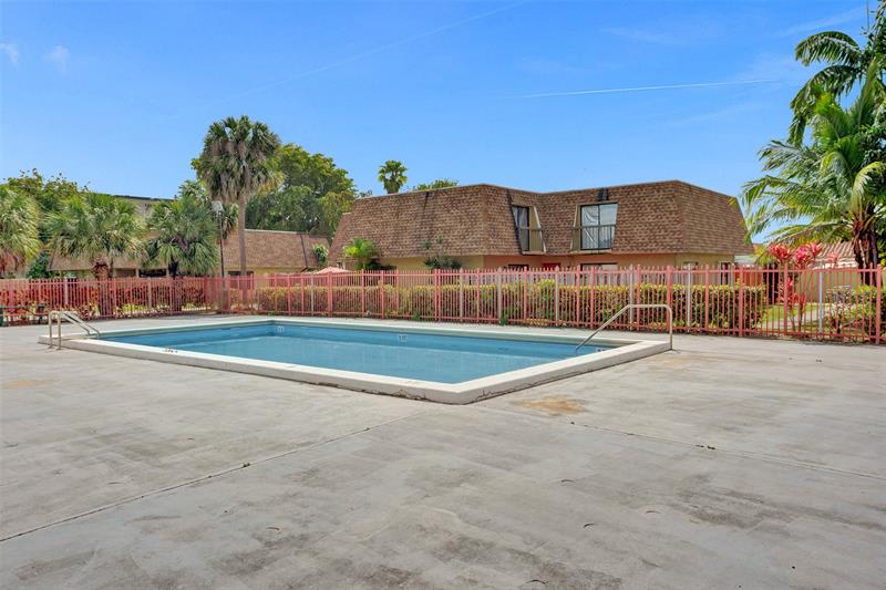 Photo of #F10527304 listing for Sale