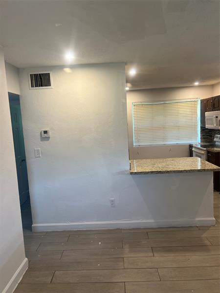 Photo of #F10531513 listing for Sale