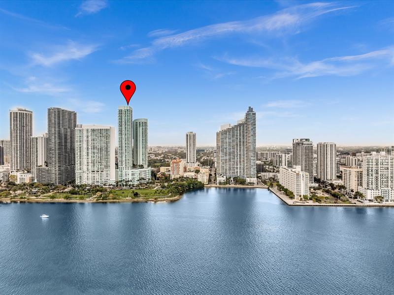 Photo of 1900 Bayshore Dr #1504 listing for Sale