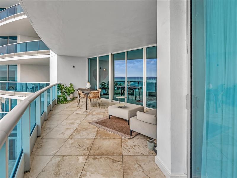 Photo of 1600 Ocean Blvd #403 listing for Sale