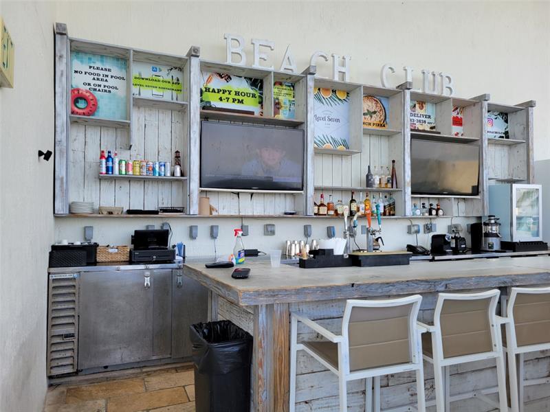 Photo of 1800 Ocean Dr #2709 listing for Sale