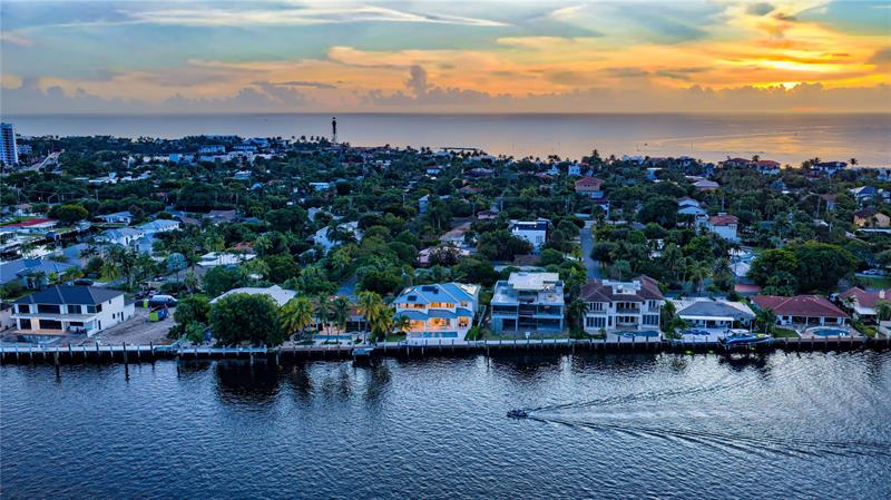 Photo of 2103 Riverside Dr # listing for Sale