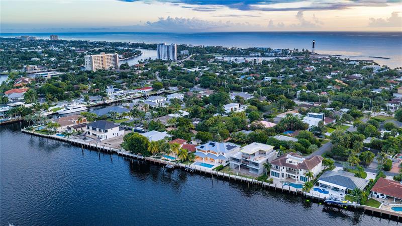 Photo of 2103 Riverside Dr # listing for Sale