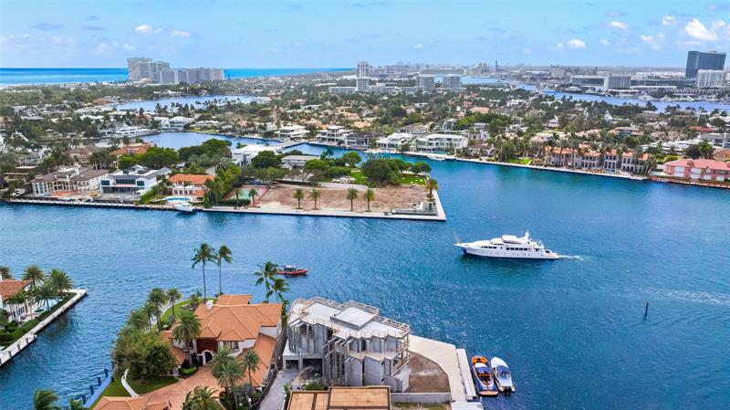 Photo of 851 Flamingo Dr # listing for Sale