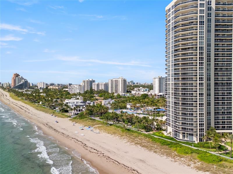 Photo of 3200 Ocean Blvd #309 listing for Sale