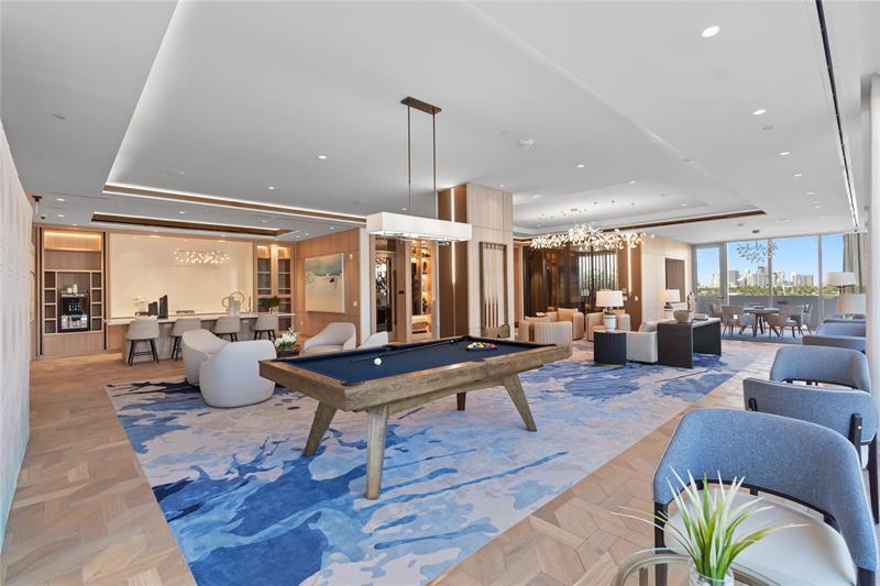 Photo of 153 Seabreeze blvd #S-1501 listing for Sale