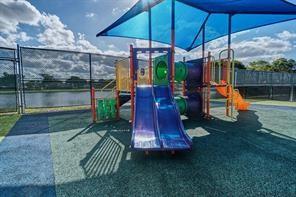 Photo of #F10534451 listing for Sale