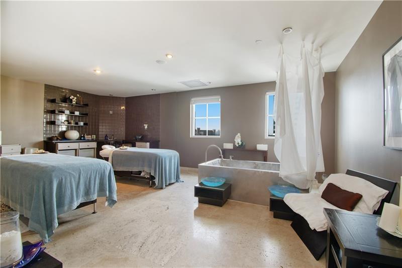 Photo of 601 Ft Lauderdale Bch Blvd #715 listing for Sale