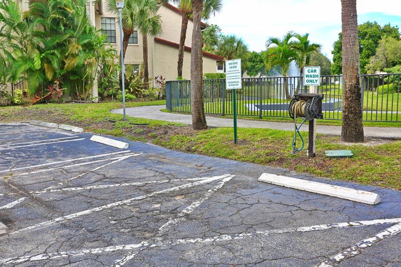 Photo of #F10534507 listing for Sale