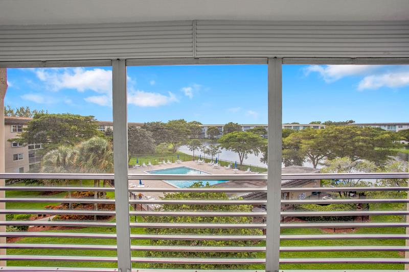 Photo of #F10534557 listing for Sale