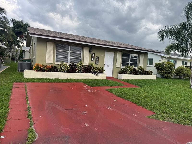 Photo of #F10534659 listing for Sale