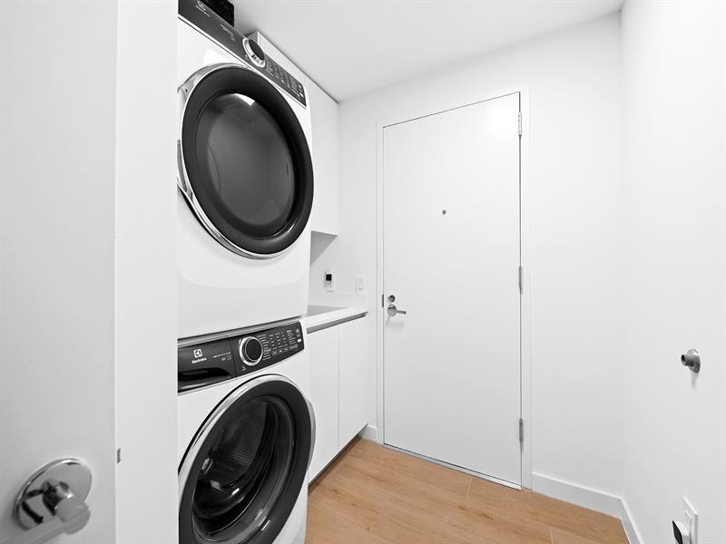 Photo of 1116 Ocean Blvd #401 listing for Sale