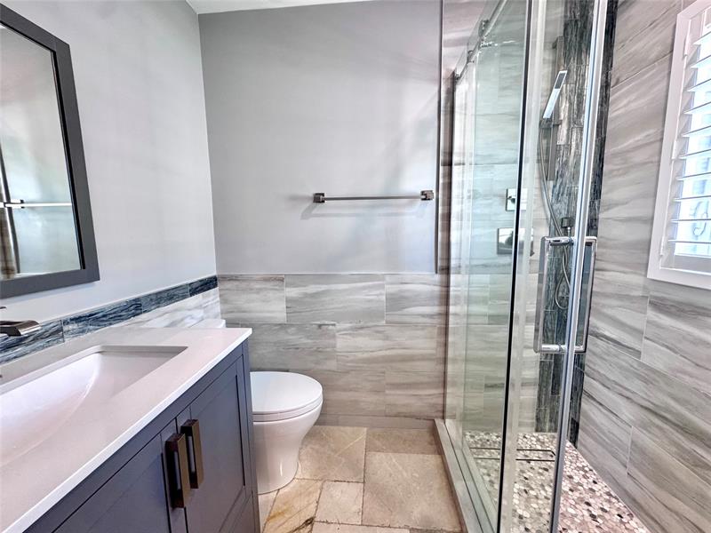 Photo of 1744 9th St # listing for Sale