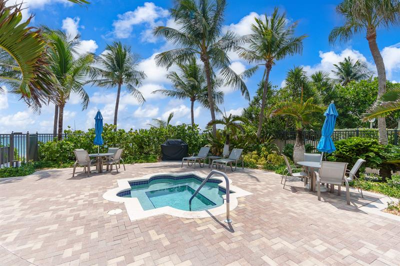 Photo of 2011 Ocean Blvd #302 listing for Sale