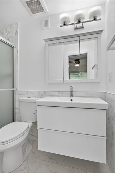 Photo of #F10536600 listing for Sale